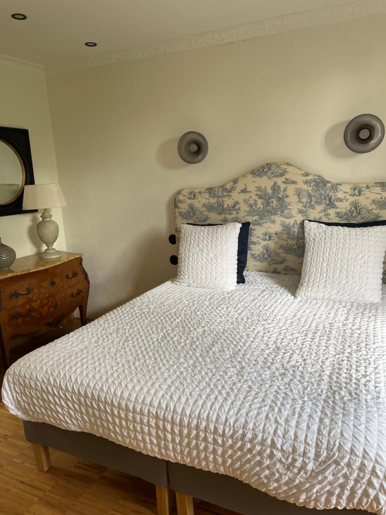 Manoir Du Menec Chambre Le Folgoet Экстерьер фото